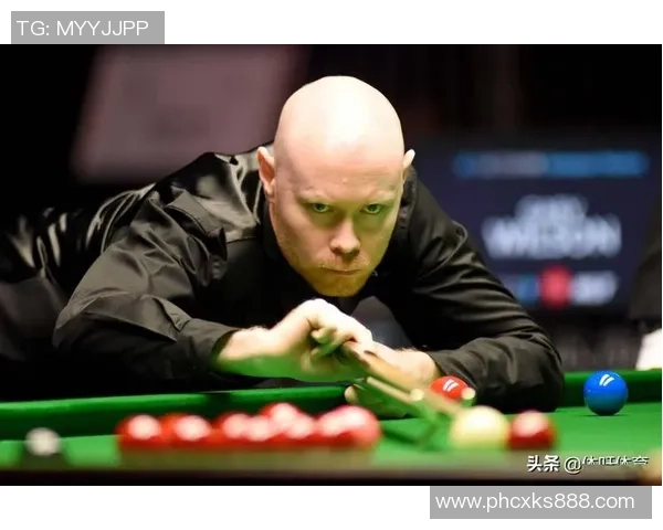 被弃养的足球明星逆袭人生的励志故事与奋斗历程