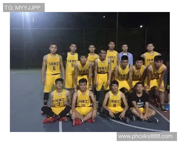 西安篮球队与深圳篮球队的耐力较量赛后分析与总结 西安篮球队与深圳篮球队的耐力较量赛后分析与总结